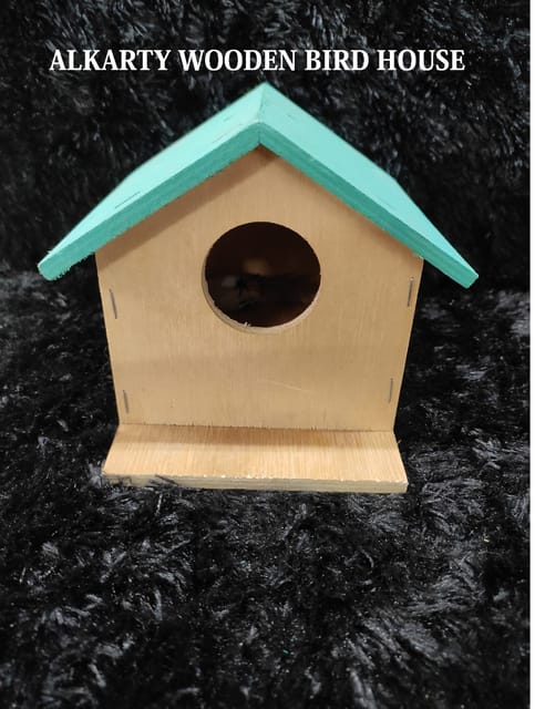 Eco - Friendly Natural Wood Bird Home For Balcony & Garden Eco - Friendly Natural Wood Bird Home For Balcony & Garden
