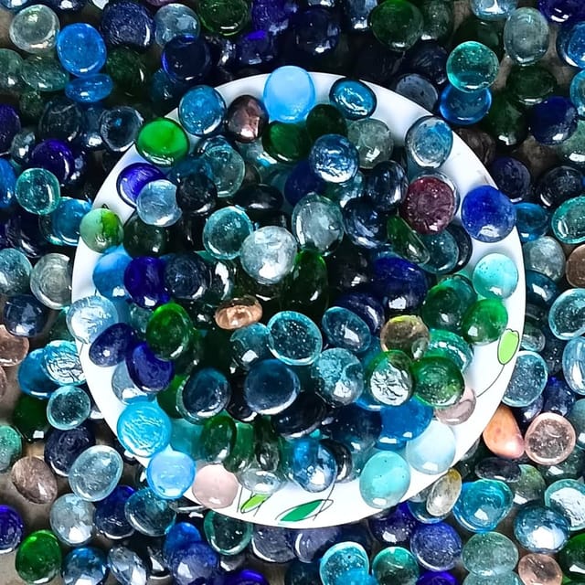 Glass Pebbles 450 Grams – Shiny Decorative Stones for Aquarium, Garden & Decoration